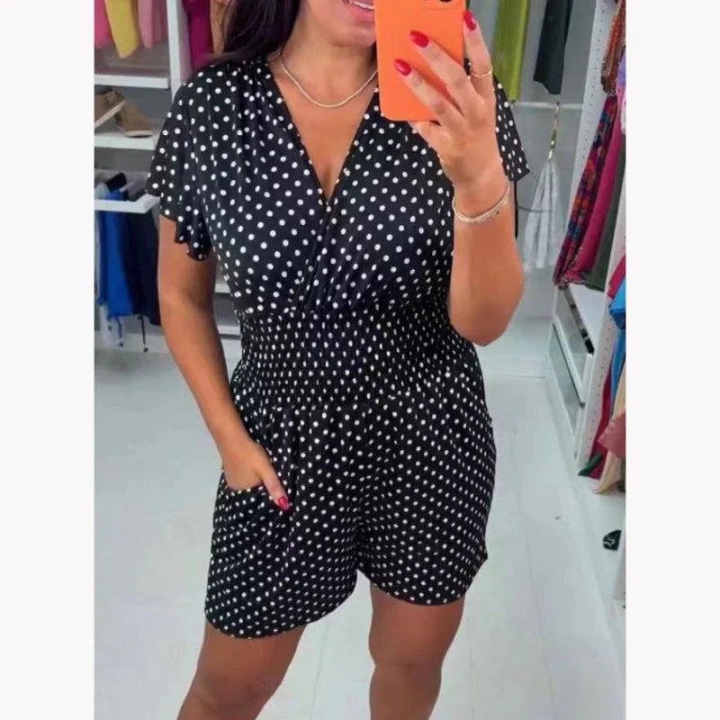 Prickig jumpsuit met V-ring en stijl met shorts